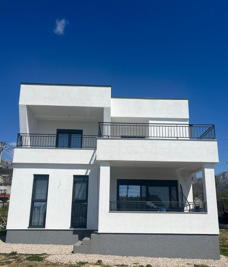 Lana Apartmani Bar Kültér fotó